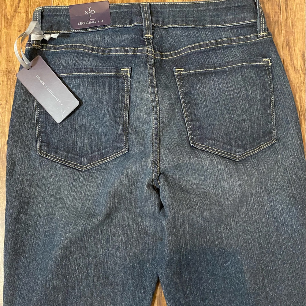 NYDJ size 4 blue legging jeans.